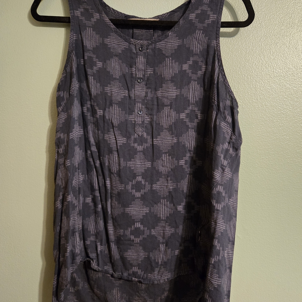 The North Face Navy Geometric Button Tank